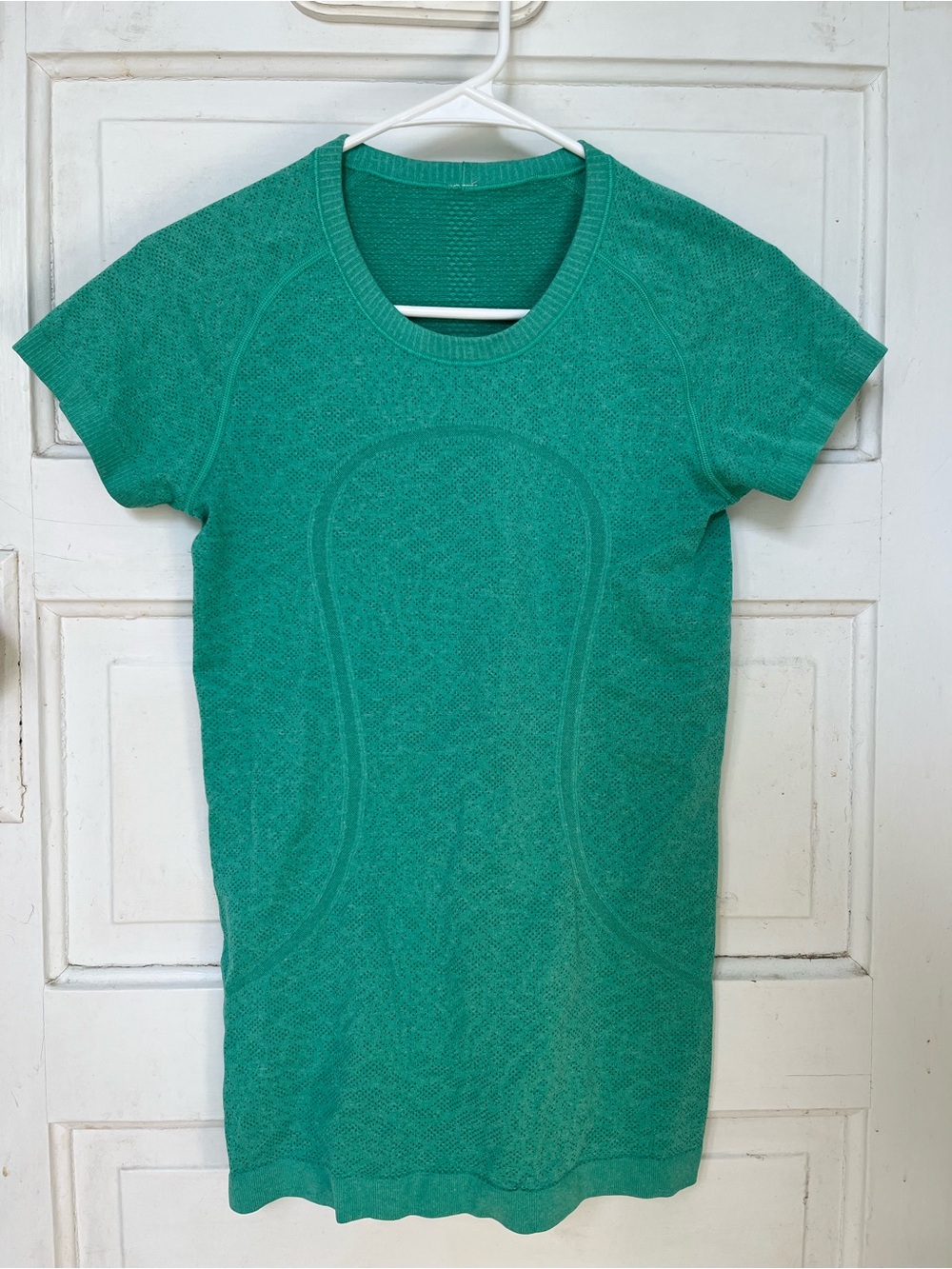 Lululemon Swiftly Tech Short-Sleeve Tee Shirt 2.0 Hip Length in Heathered Jungle - Picture 3 of 5